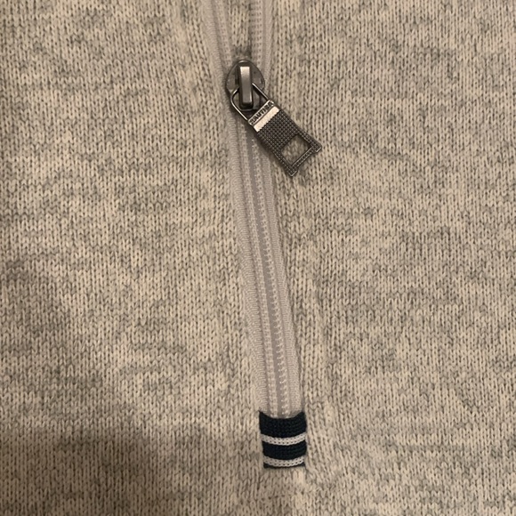 New Nautical Oatmeal Heather Quarter Zip Sweater Fleece in Size Medium - Picture 3 of 7